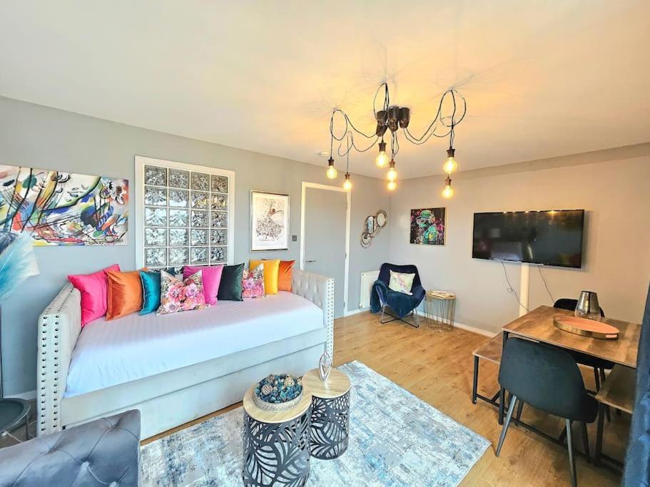 4 Separate Beds, Sleeps 6, Beautiful 2 Bed Apt Leilighet Edinburgh Eksteriør bilde