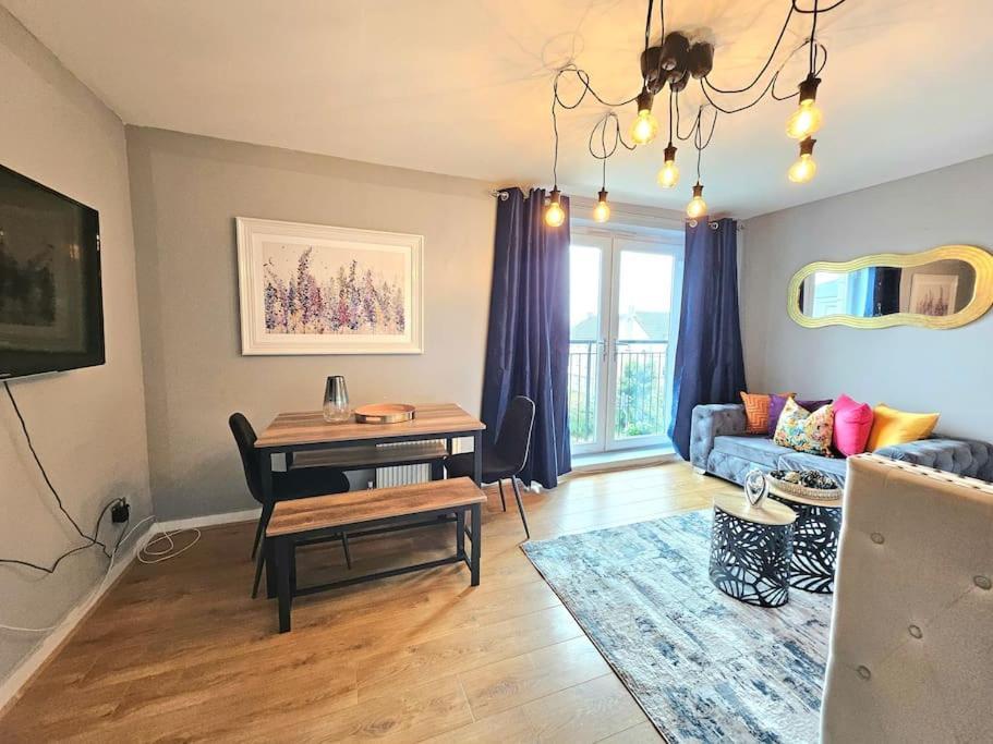 4 Separate Beds, Sleeps 6, Beautiful 2 Bed Apt Leilighet Edinburgh Eksteriør bilde