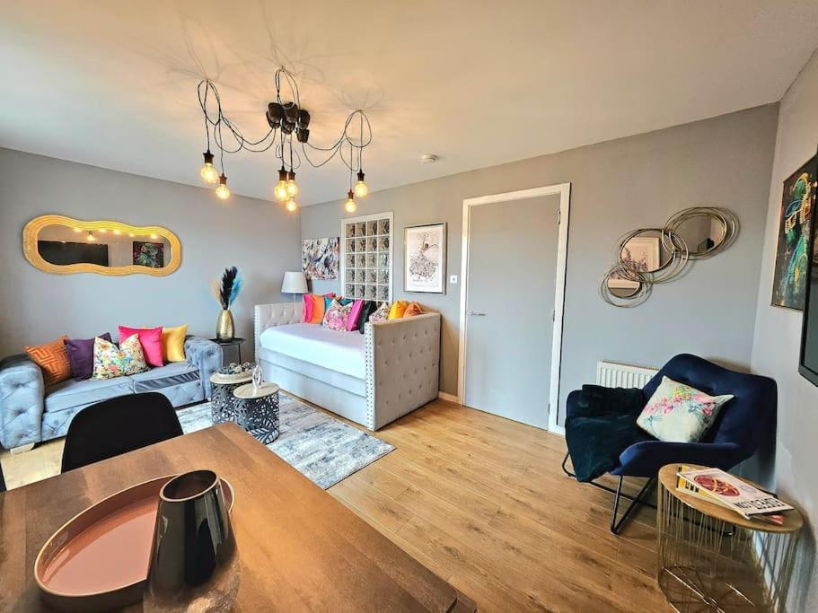 4 Separate Beds, Sleeps 6, Beautiful 2 Bed Apt Leilighet Edinburgh Eksteriør bilde